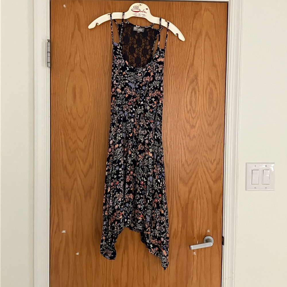 Chai Summer Midi Floral Dress with Pockets